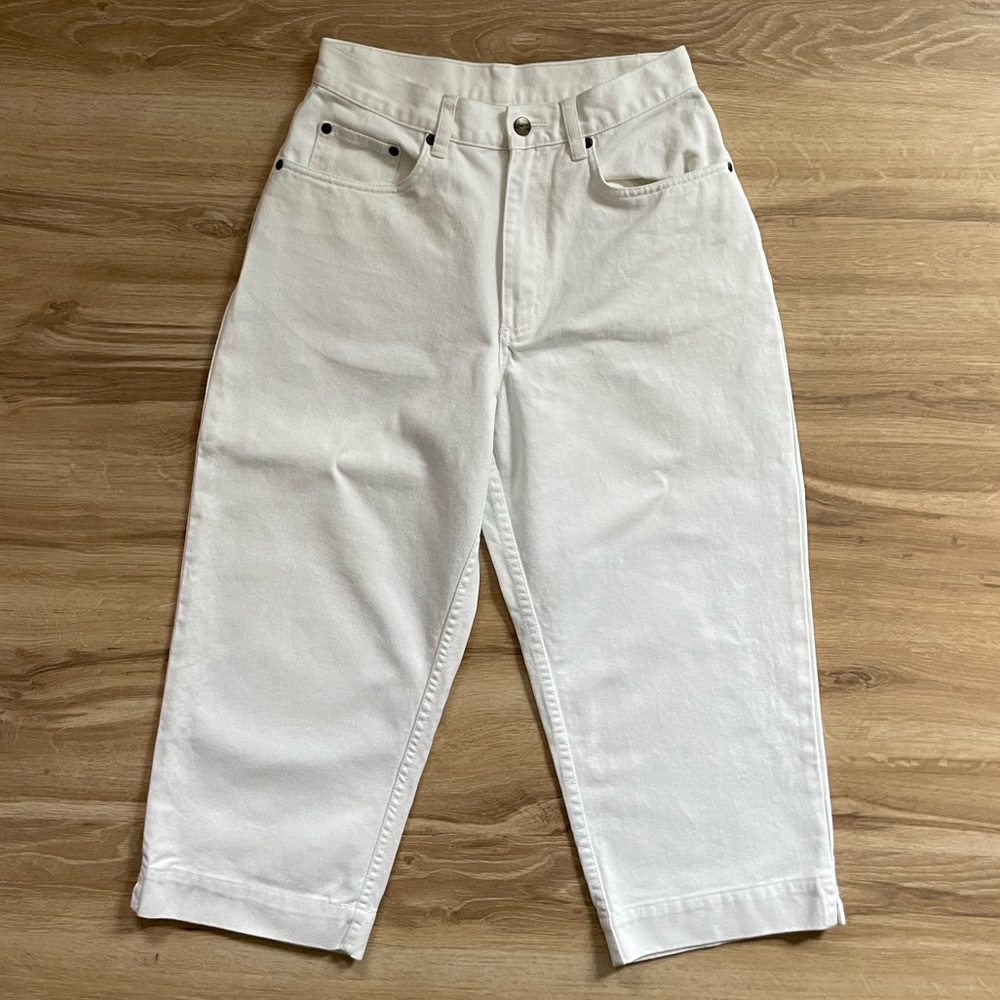 091 EUC LL Bean 100% Cotton White Denim Cropped Capri Pants